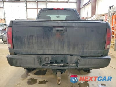 Zdjęcie 6 z 12 samochodu: 2005 DODGE RAM 3500 ST VIN:3D7LS38CX5G858625 - miniatura