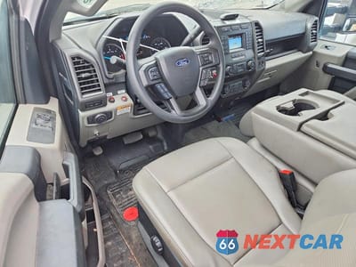 Zdjęcie 8 z 12 samochodu: 2022 FORD 550 UTILITY / SERVICE TRUCK VIN:1FDUF5GN9NEG19412 - miniatura