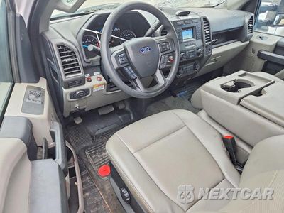 Zdjęcie 8 z 12 samochodu: 2022 FORD F550 SUPER DUTY VIN:1FDUF5GN9NEG19412 - miniatura
