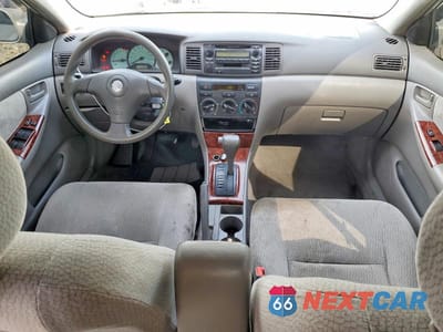 Zdjęcie 8 z 12 samochodu: 2003 TOYOTA COROLLA LE VIN:JTDBR32E030021668 - miniatura