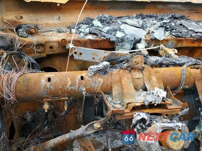 Zdjęcie 9 z 12 samochodu: 2022 TOYOTA SIENNA LE VIN:5TDKSKFC4NS071156 - miniatura