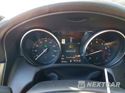 Zdjęcie 9 z 12 samochodu: 2016 JAGUAR XF S VIN:SAJBG4BV2GCY09076 - miniatura