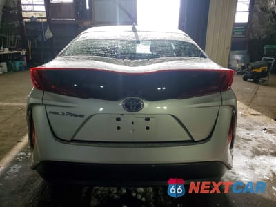 Zdjęcie 6 z 12 samochodu: 2022 TOYOTA PRIUS PRIME LE VIN:JTDKAMFP8N3222826 - miniatura