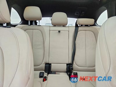 Zdjęcie 10 z 13 samochodu: 2017 BMW X1 XDRIVE28I VIN:WBXHT3C39H5F84579 - miniatura