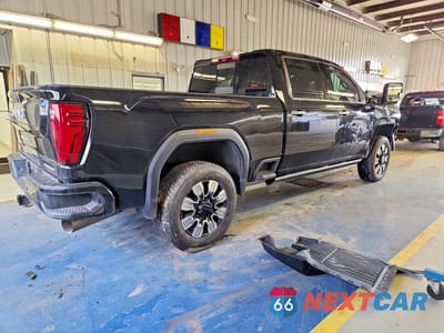 Trzecie zdjęcie samochodu z tyłu: 2024 GMC SIERRA K2500 DENALI VIN:1GT49REY9RF402653 - miniatura