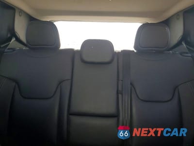 Zdjęcie 10 z 12 samochodu: 2018 JEEP RENEGADE LIMITED VIN:ZACCJBDBXJPG75979 - miniatura