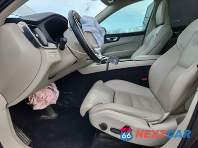 Zdjęcie 7 z 14 samochodu: 2020 VOLVO XC60 T5 INSCRIPTION VIN:YV4102DL5L1590440 - miniatura