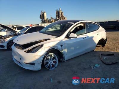 2021 TESLA MODEL Y 5YJYGAEEXMF275293 - główne zdjęcie licytacji z USA - miniatura