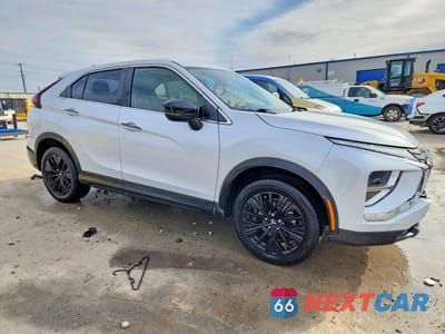 Czwarte zdjęcie samochodu z boku: 2022 MITSUBISHI ECLIPSE CROSS LE VIN:JA4ATVAA8NZ042154 - miniatura