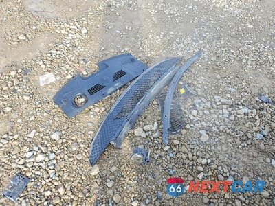 Zdjęcie 12 z 14 samochodu: 2005 BMW Z4 3.0 VIN:4USBT53595LU09733 - miniatura