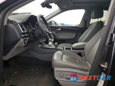 Zdjęcie 7 z 12 samochodu: 2019 AUDI Q5 PREMIUM VIN:WA1ANAFY1K2044535 - miniatura