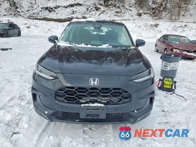 Piąte zdjęcie samochodu w środku: 2024 HONDA HR-V LX VIN:3CZRZ2H30RM738747 - miniatura
