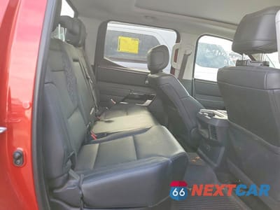 Zdjęcie 10 z 11 samochodu: 2022 TOYOTA TUNDRA VIN:5TFJA5DB1NX005457 - miniatura