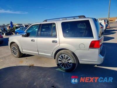 Drugie zdjęcie samochodu z przodu: 2015 LINCOLN TOWNHOUSE NAVIGATOR VIN:5LMJJ2HT7FEJ09359 - miniatura