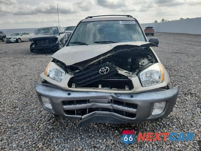 Piąte zdjęcie samochodu w środku: 2003 TOYOTA RAV4 VIN:JTEHH20V136088590 - miniatura