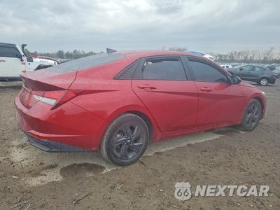 Trzecie zdjęcie samochodu z tyłu: 2023 HYUNDAI ELANTRA SEL VIN:KMHLM4AG6PU598985 - miniatura