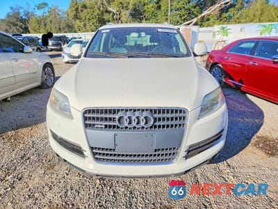 Piąte zdjęcie samochodu w środku: 2009 AUDI Q7 3.6 QUATTRO VIN:WA1AY74L89D012195 - miniatura