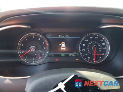 Zdjęcie 9 z 11 samochodu: 2019 GENESIS G70 VIN:KMTG34LA4KU016779 - miniatura