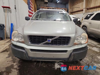 Piąte zdjęcie samochodu w środku: 2004 VOLVO XC90 T6 VIN:YV1CZ91H441100589 - miniatura