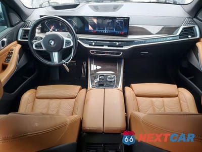 Zdjęcie 8 z 13 samochodu: 2025 BMW X5 XDRIVE40I VIN:5UX23EU04S9W46937 - miniatura