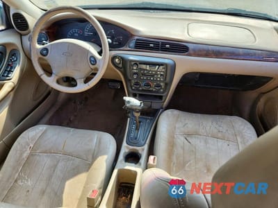 Zdjęcie 8 z 12 samochodu: 2001 CHEVROLET MALIBU LS VIN:1G1NE52J516103853 - miniatura