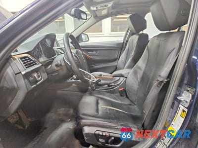 Zdjęcie 7 z 11 samochodu: 2013 BMW 328 XI VIN:WBA3B3G55DNR80423 - miniatura