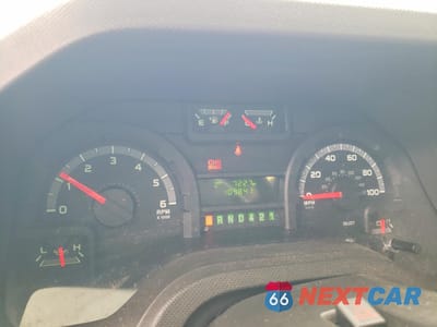 Zdjęcie 8 z 10 samochodu: 2019 FORD ECONOLINE E350 SUPER DUTY CUTAWAY VAN VIN:1FDEE3F64KDC25971 - miniatura