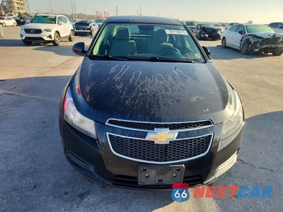 Piąte zdjęcie samochodu w środku: 2014 CHEVROLET CRUZE LT VIN:1G1PC5SB8E7193393 - miniatura