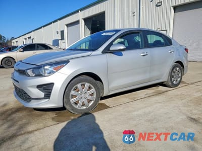 2021 KIA RIO LX 3KPA24AD1ME412478 - główne zdjęcie licytacji z USA - miniatura