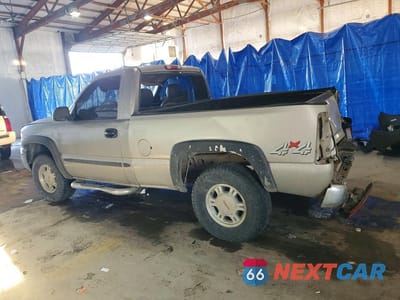 Drugie zdjęcie samochodu z przodu: 2003 GMC NEW SIERRA K1500 VIN:1GTEK14V03Z223148 - miniatura