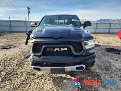 Piąte zdjęcie samochodu w środku: 2019 RAM 1500 REBEL VIN:1C6SRFLT3KN629112 - miniatura