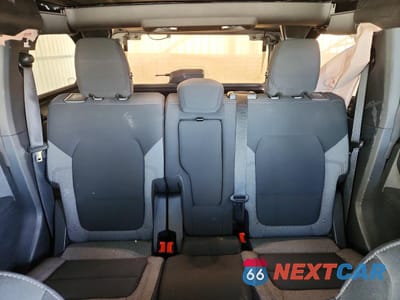 Zdjęcie 10 z 14 samochodu: 2025 FORD BRONCO BIG BEND VIN:1FMDE7BH8SLA64783 - miniatura