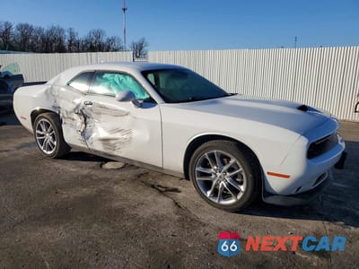 Czwarte zdjęcie samochodu z boku: 2023 DODGE CHALLENGER GT VIN:2C3CDZKG9PH633137 - miniatura