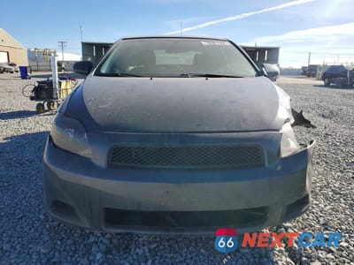 Piąte zdjęcie samochodu w środku: 2006 TOYOTA SCION TC VIN:JTKDE177560071806 - miniatura