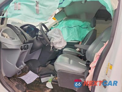 Zdjęcie 7 z 11 samochodu: 2018 FORD TRANSIT 250 DELIVERY VAN VIN:1FTYR1ZMXJKA71989 - miniatura