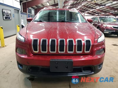 Piąte zdjęcie samochodu w środku: 2014 JEEP CHEROKEE LATITUDE VIN:1C4PJMCS9EW286158 - miniatura