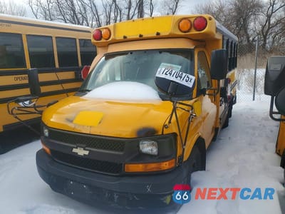 Drugie zdjęcie samochodu z przodu: 2014 CHEVROLET EXPRESS SCHOOL BUS VIN:1GB0G2BA7E1160637 - miniatura