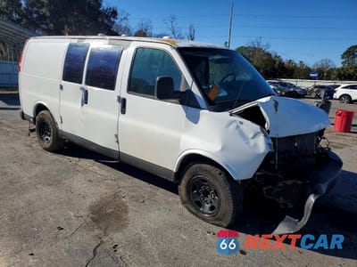 Czwarte zdjęcie samochodu z boku: 2007 GMC SAVANA G3500 VIN:1GTHG35U971207082 - miniatura