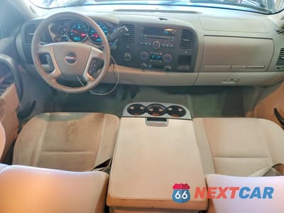 Zdjęcie 8 z 13 samochodu: 2012 GMC SIERRA K1500 SLE VIN:1GTR2VE77CZ154046 - miniatura