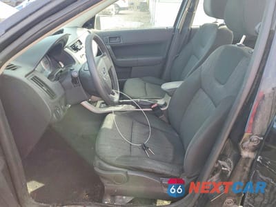 Zdjęcie 7 z 11 samochodu: 2009 FORD FOCUS SE VIN:1FAHP35N69W126819 - miniatura