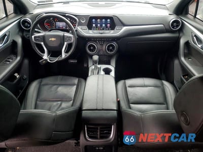 Zdjęcie 8 z 11 samochodu: 2021 CHEVROLET BLAZER 3LT VIN:3GNKBJRS3MS505212 - miniatura