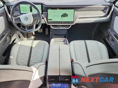 Zdjęcie 8 z 12 samochodu: 2023 RIVIAN R1T ADVENTURE VIN:7FCTGBAA2PN029504 - miniatura