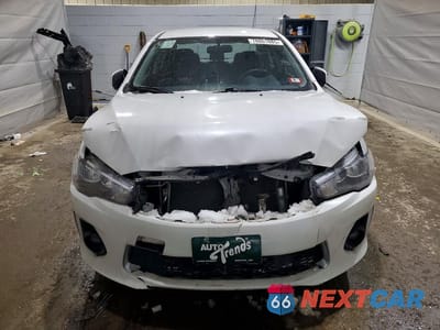 Piąte zdjęcie samochodu w środku: 2016 MITSUBISHI LANCER VIN:JA32U2FU4GU011040 - miniatura