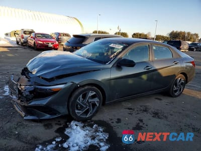 2025 HYUNDAI ELANTRA SEL SPORT KMHLM4DG8SU872644 - główne zdjęcie licytacji z USA - miniatura