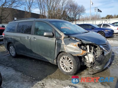 Czwarte zdjęcie samochodu z boku: 2011 TOYOTA SIENNA XLE 8-PASSENGER VIN:5TDYK3DC3BS065640 - miniatura
