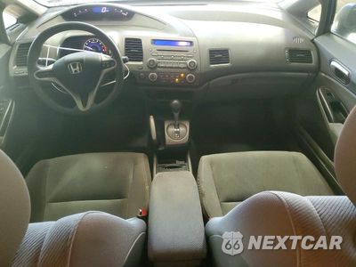 Zdjęcie 8 z 12 samochodu: 2011 HONDA CIVIC LX VIN:2HGFA1F54BH510500 - miniatura