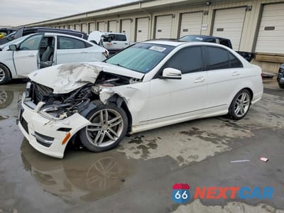 2013 MERCEDES-BENZ C 250 WDDGF4HBXDR245518 - główne zdjęcie licytacji z USA - miniatura