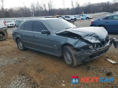 Czwarte zdjęcie samochodu z boku: 2003 BMW 540 I AUTOMATIC VIN:WBADN634X3GN88129 - miniatura