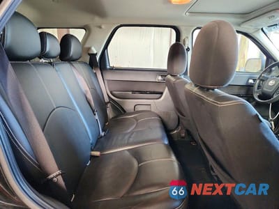 Zdjęcie 11 z 12 samochodu: 2010 MAZDA TRIBUTE S VIN:4F2CY9GG1AKM05223 - miniatura