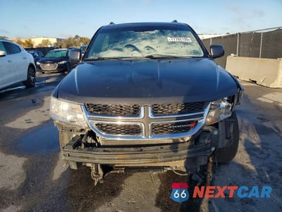 Piąte zdjęcie samochodu w środku: 2014 DODGE JOURNEY SXT VIN:3C4PDCBG6ET158982 - miniatura